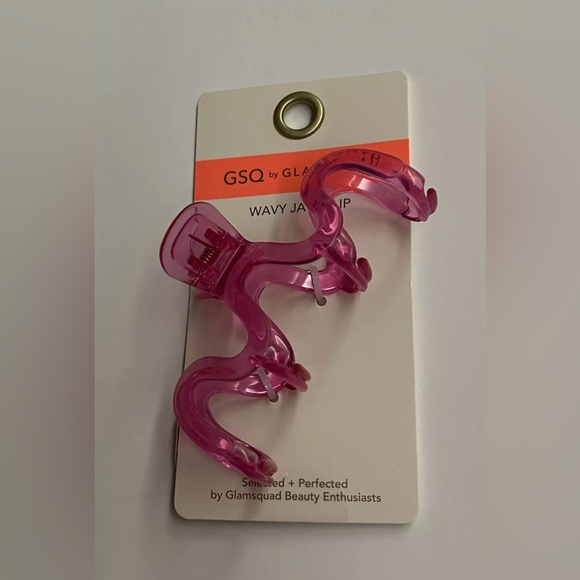 New Pink Wavy Jaw Hair Clip 3 11/16" made in Bangladesh GSQ by Glamsquad - Picture 9 of 14